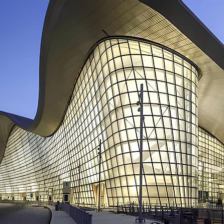 Auhotel -Zayed International Airport-Located In Transit Area -Onwards Boarding Pass Required Абу Даби Екстериор снимка